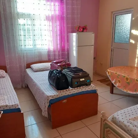 Balla 34 People Holiday home *